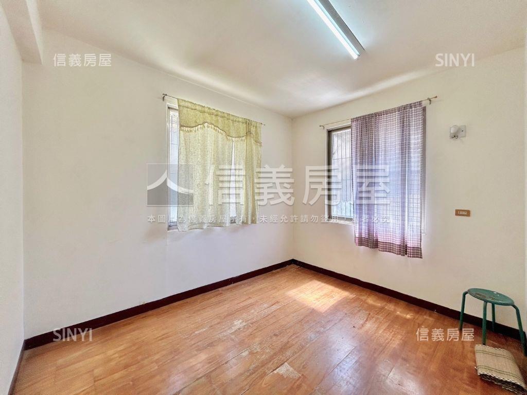 南清大。邊間低總二樓美寓房屋室內格局與周邊環境