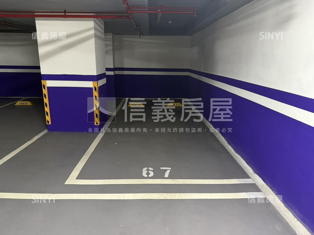 巴黎皇宮美三房＋車位房屋室內格局與周邊環境