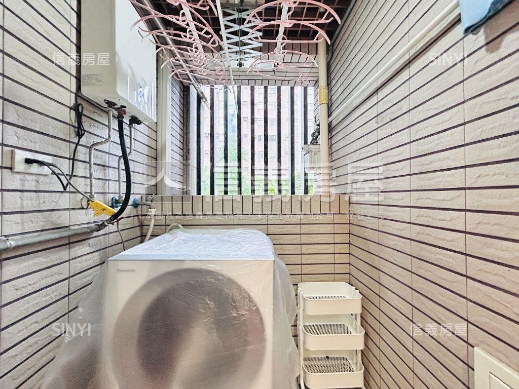 絕美～經國逸品２房車位房屋室內格局與周邊環境