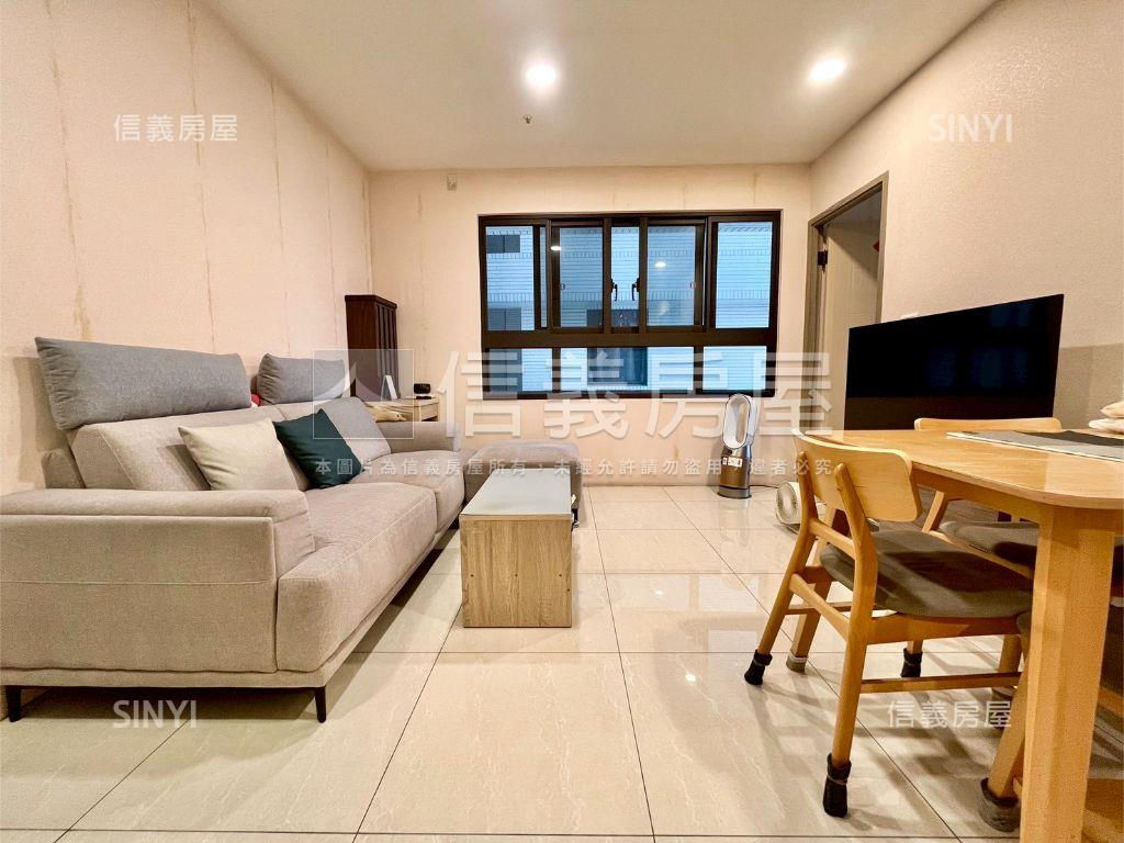 交響樂中高樓綠景兩房平車房屋室內格局與周邊環境