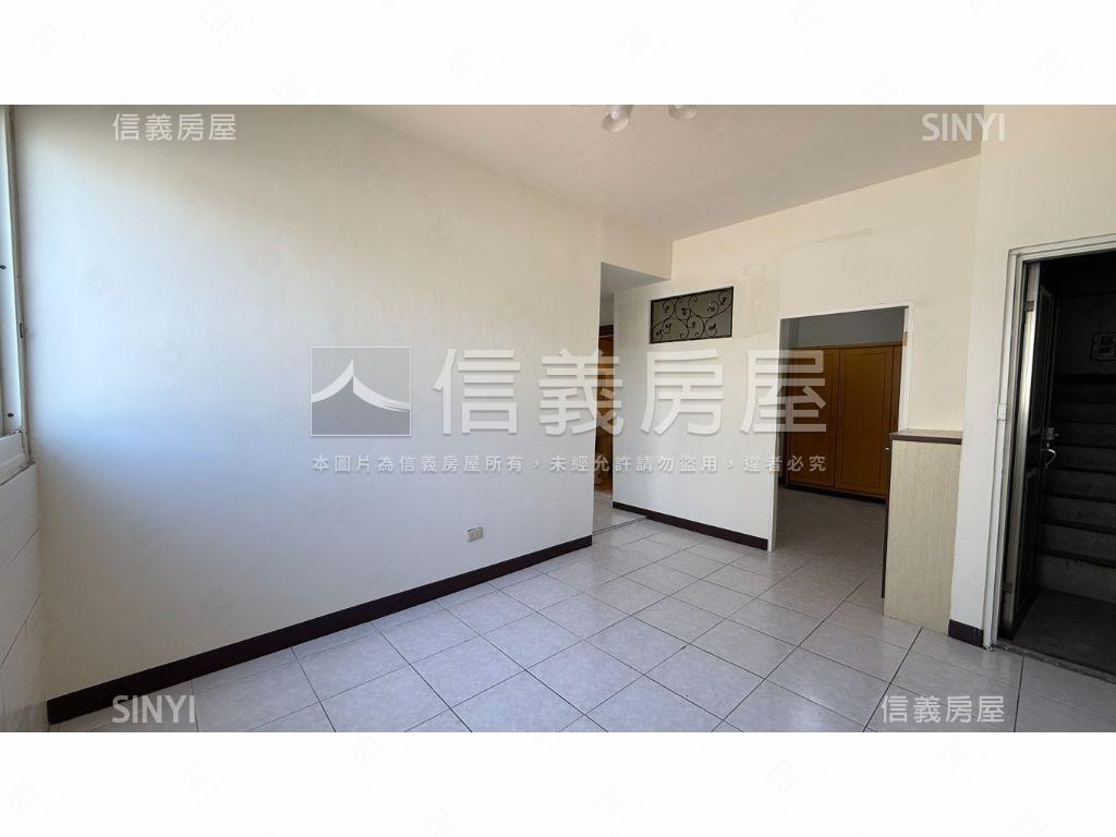 富強街免管理費３樓公寓宅房屋室內格局與周邊環境