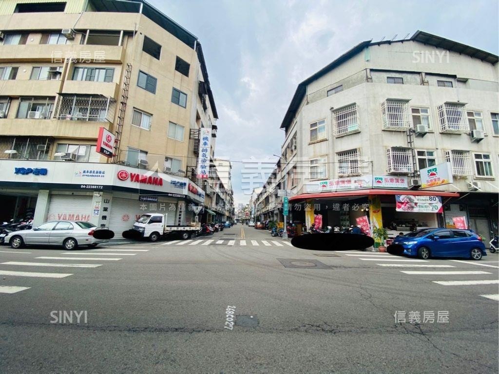 富強街免管理費３樓公寓宅房屋室內格局與周邊環境