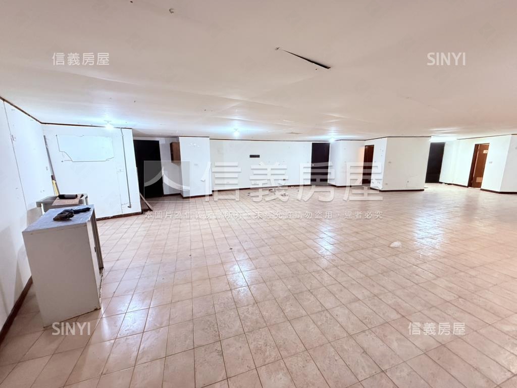 台南火車站站前投資宅房屋室內格局與周邊環境