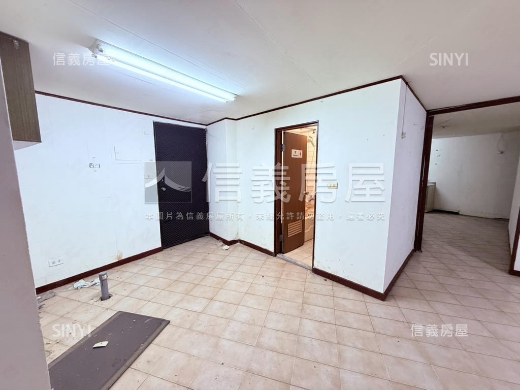 台南火車站站前投資宅房屋室內格局與周邊環境