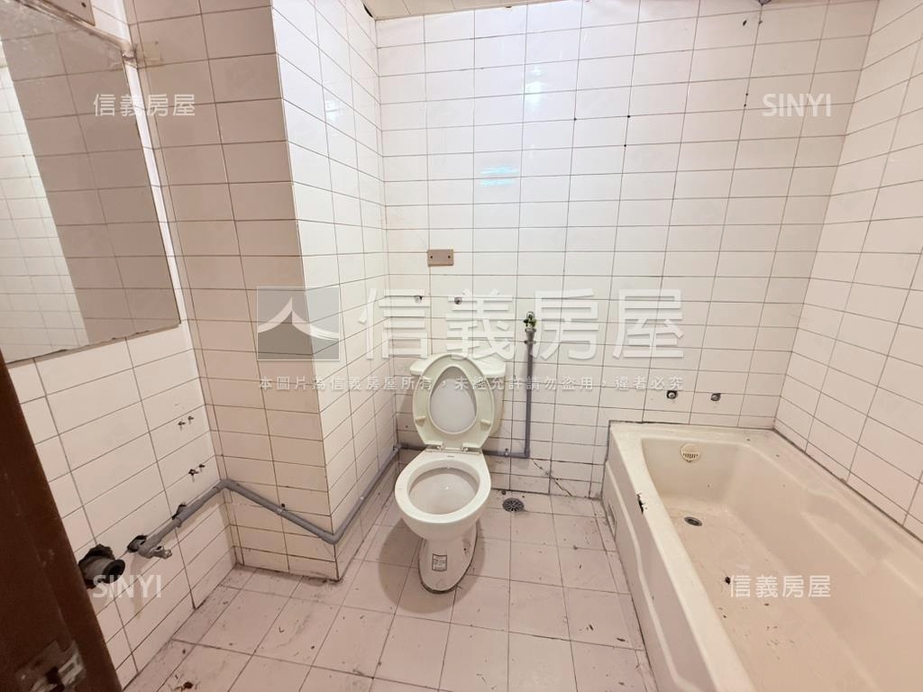 台南火車站站前投資宅房屋室內格局與周邊環境