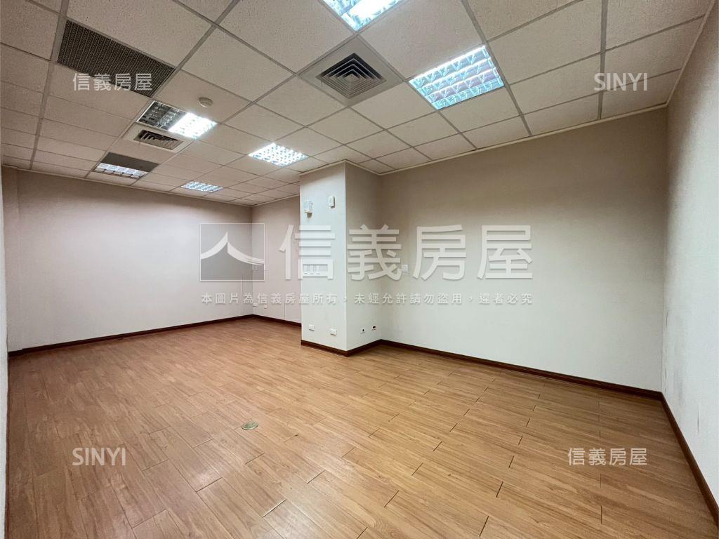 巴黎科技３ＦＢ戶房屋室內格局與周邊環境