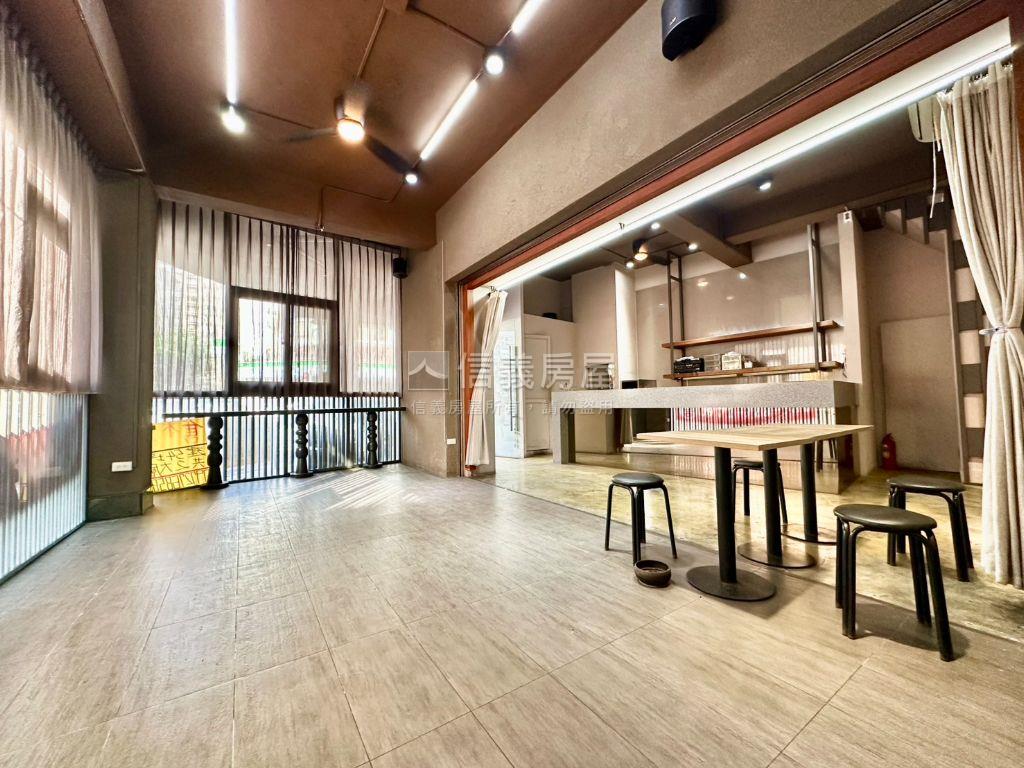 西屯甘肅路順向角店房屋室內格局與周邊環境