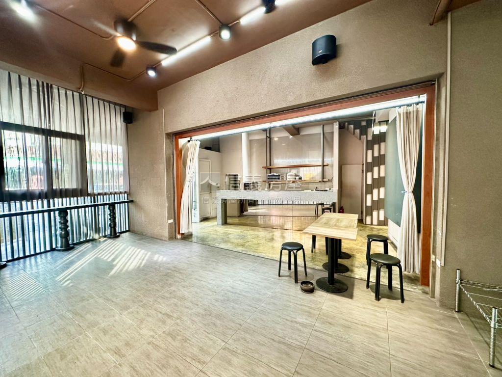 西屯甘肅路順向角店房屋室內格局與周邊環境