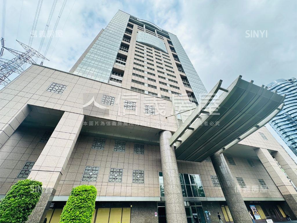 安泰登峰★２４樓頂級商辦房屋室內格局與周邊環境