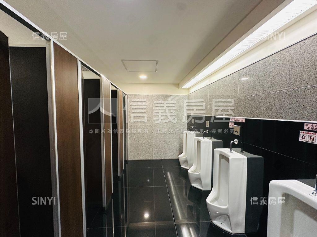 安泰登峰★２４樓頂級商辦房屋室內格局與周邊環境