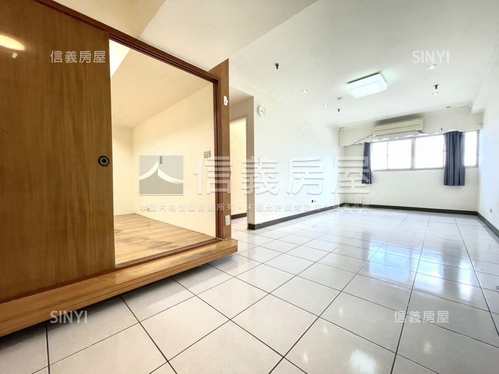 凱悅高樓邊間景觀兩房房屋室內格局與周邊環境