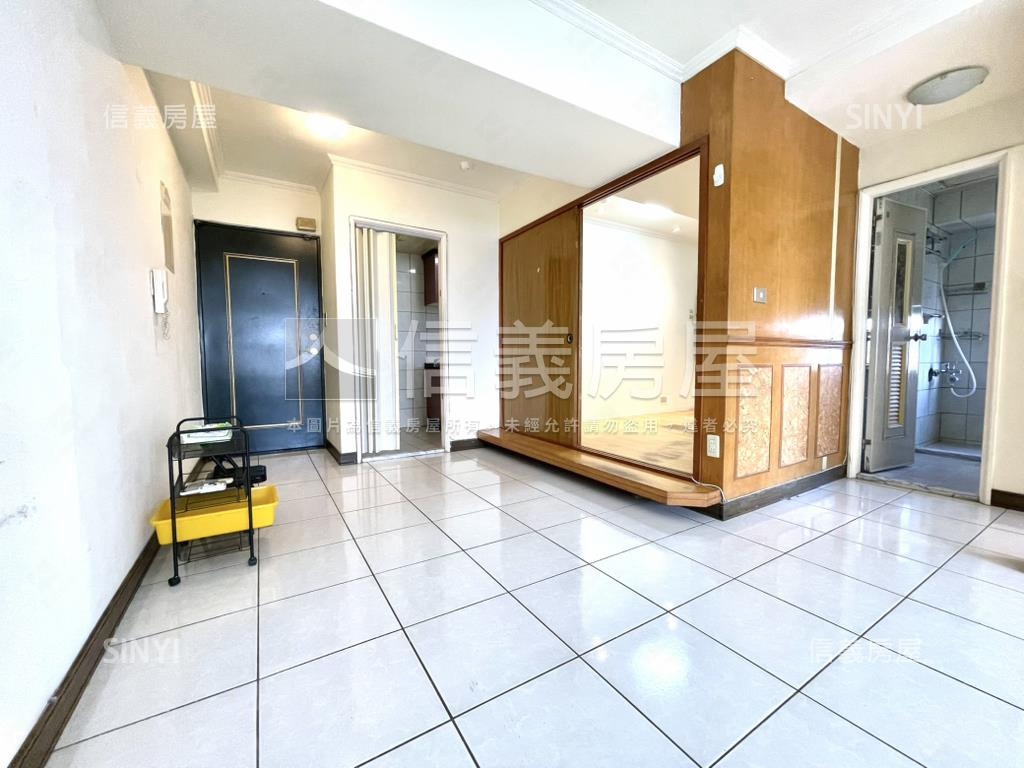 凱悅高樓邊間景觀兩房房屋室內格局與周邊環境