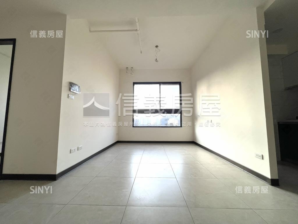 高鐵詠遇高樓美兩房房屋室內格局與周邊環境