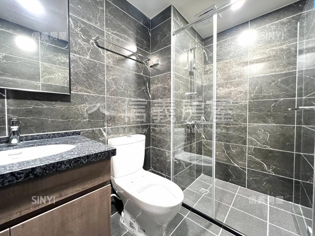 高鐵詠遇高樓美兩房房屋室內格局與周邊環境