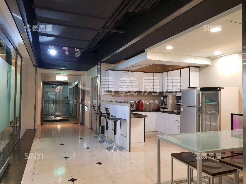 新湖美裝潢廠辦房屋室內格局與周邊環境