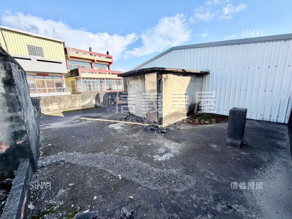 沙鹿大地坪臨路透天房屋室內格局與周邊環境