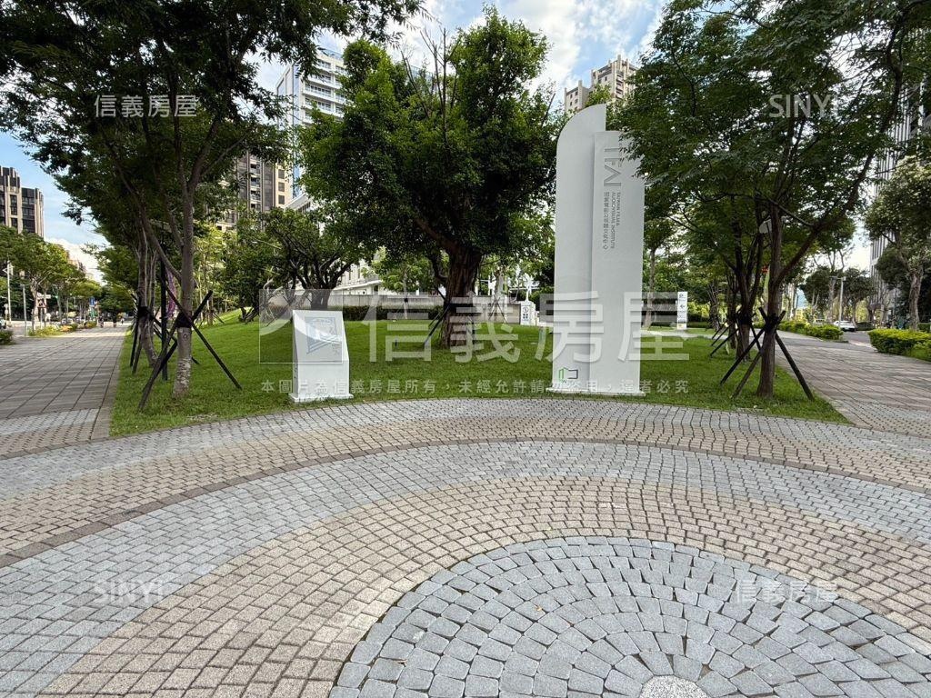 中信街平面車位房屋室內格局與周邊環境