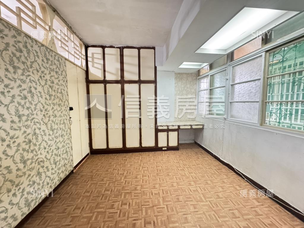 民生圓環廣合電梯小築房屋室內格局與周邊環境