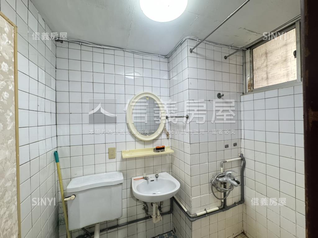 民生圓環廣合電梯小築房屋室內格局與周邊環境