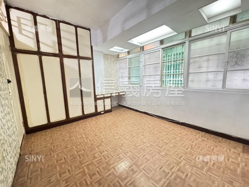 民生圓環廣合電梯小築房屋室內格局與周邊環境