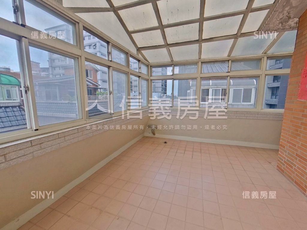 廣豐旁獨棟花園美墅房屋室內格局與周邊環境