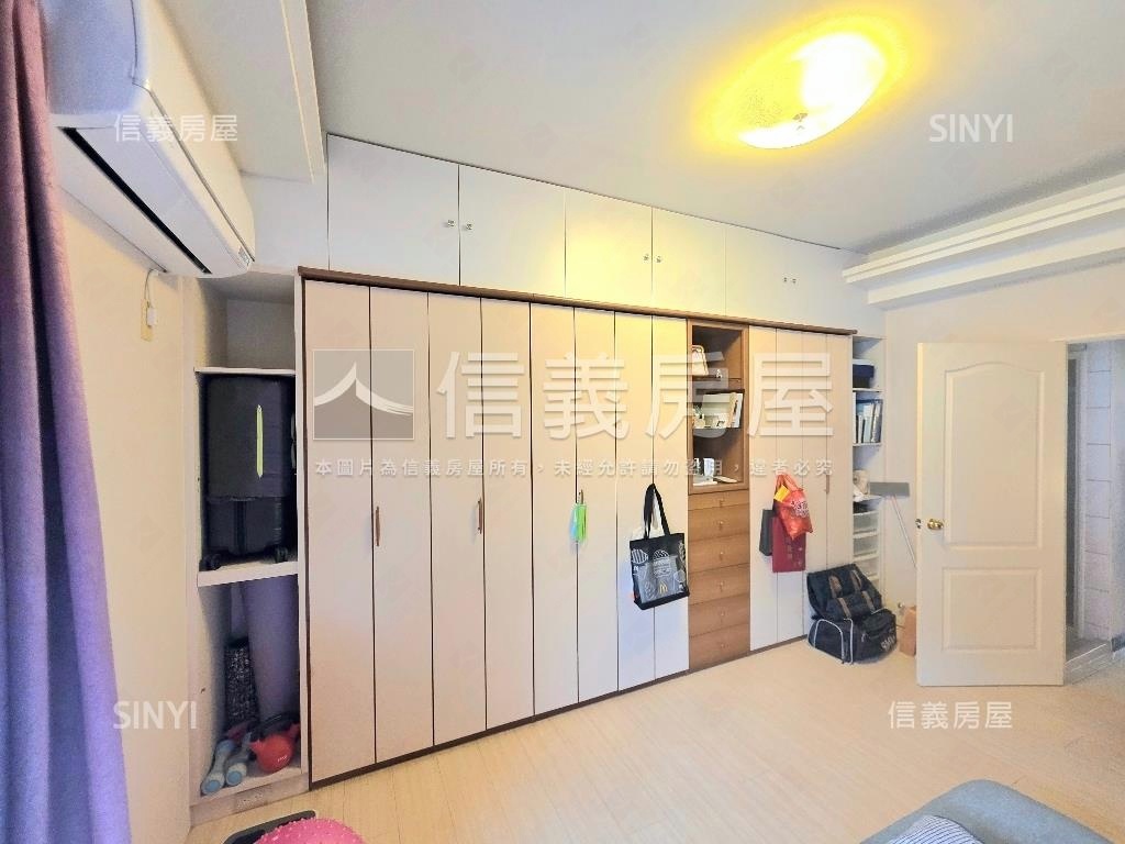 福田一街美車庫別墅房屋室內格局與周邊環境
