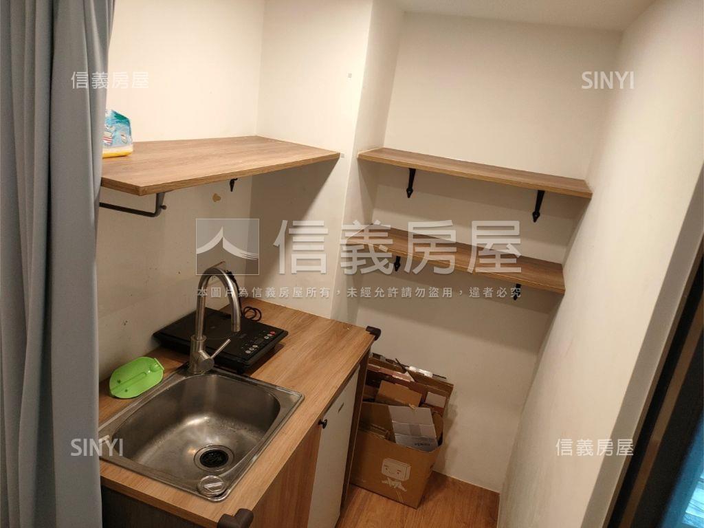 捷運不遠，現金流讚房屋室內格局與周邊環境