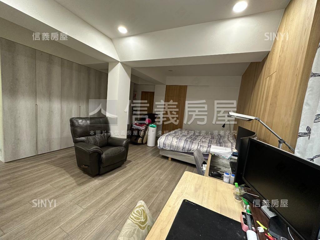 近國道屋況美透天房屋室內格局與周邊環境