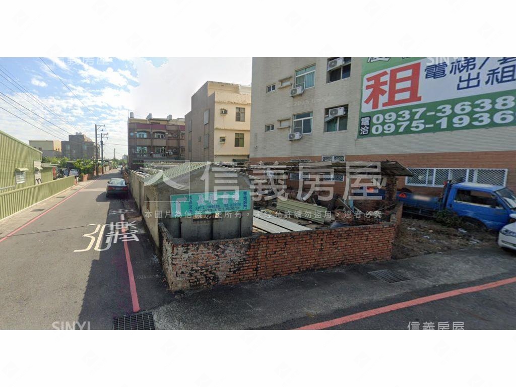 【歸仁】近高鐵旁道路用地房屋室內格局與周邊環境