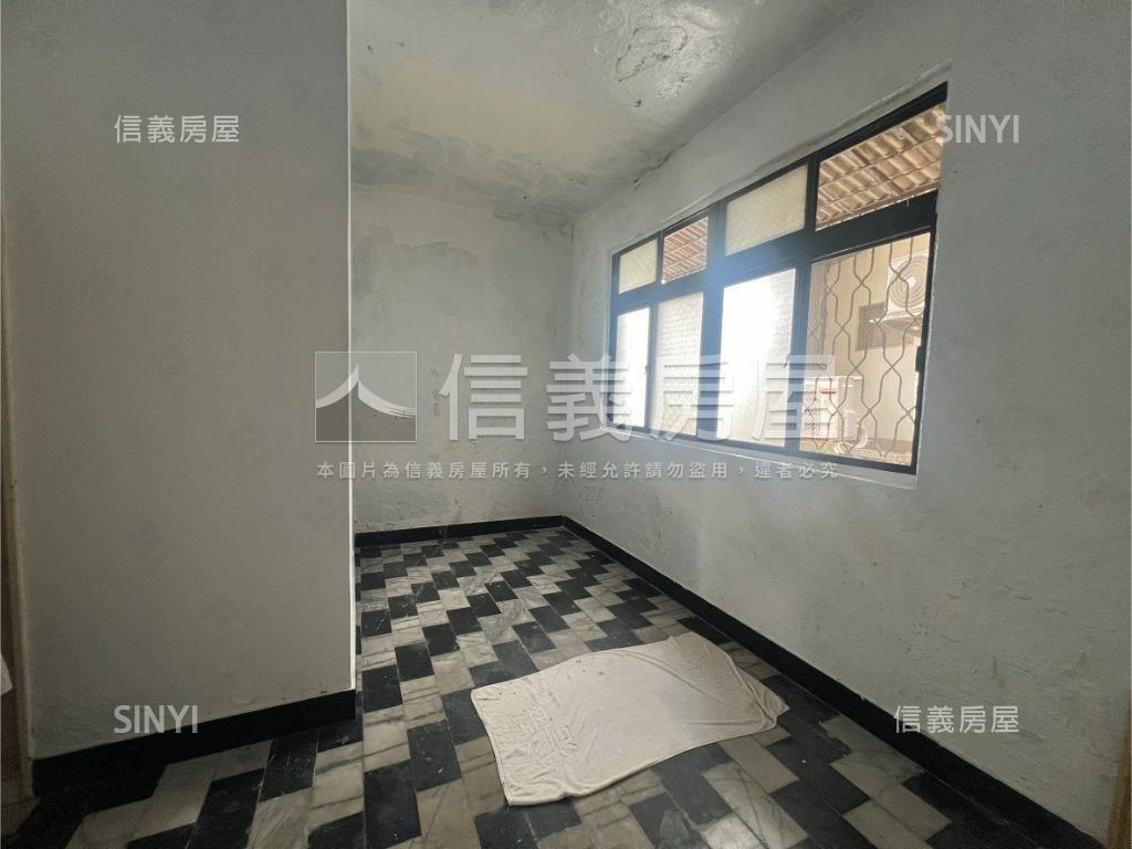 淡水重建街公寓大空間房屋室內格局與周邊環境