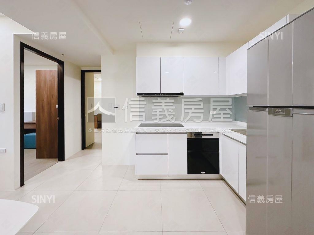 捷運首排二房精美裝潢房屋室內格局與周邊環境