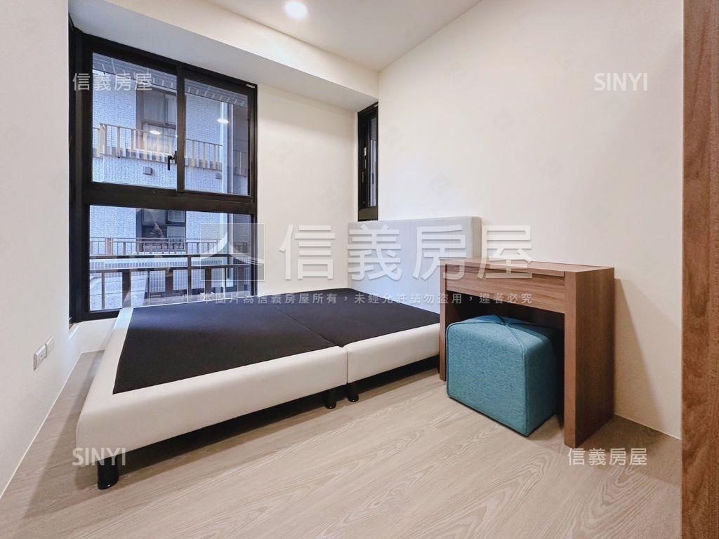 捷運首排二房精美裝潢房屋室內格局與周邊環境