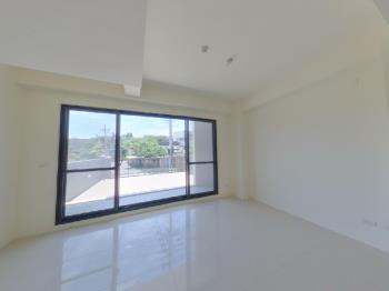 山本耀臨路電梯住店