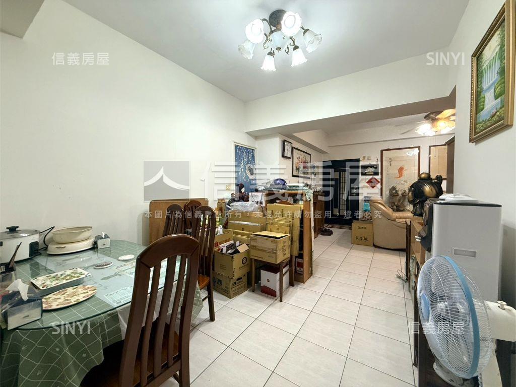 府都大世紀溫馨三房平車房屋室內格局與周邊環境