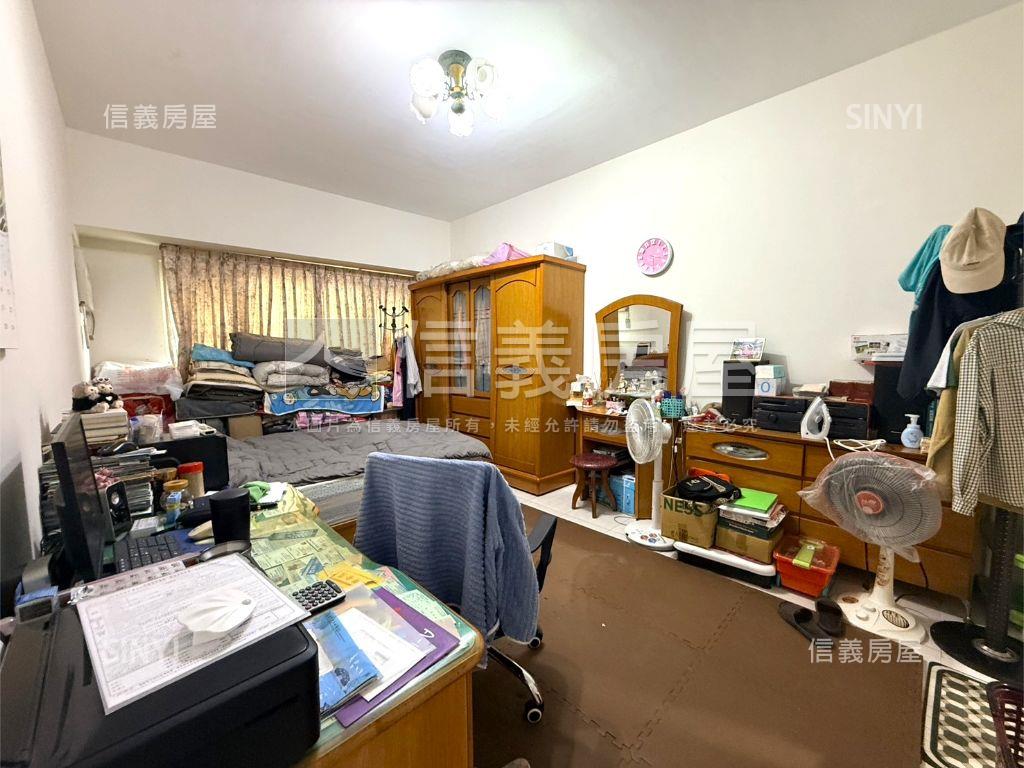 府都大世紀溫馨三房平車房屋室內格局與周邊環境