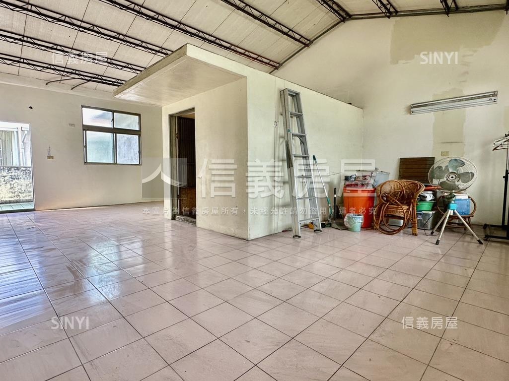 近霧峰農工大面寬透天房屋室內格局與周邊環境
