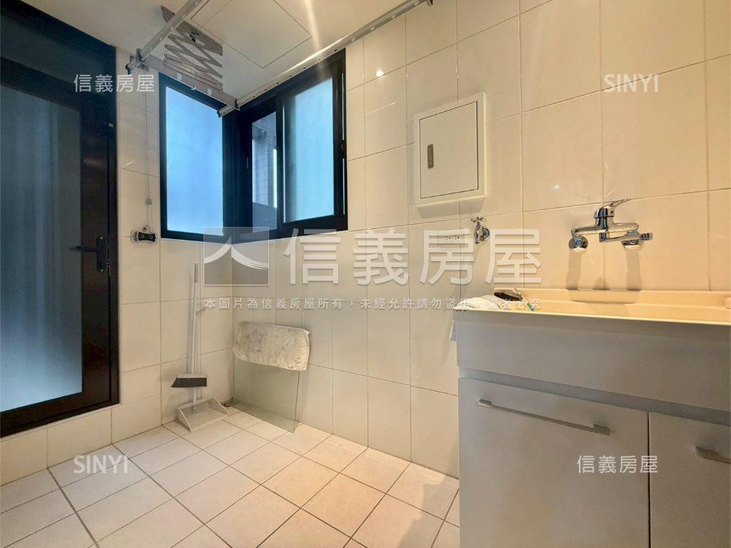 惠宇一方庭大三房先看這間房屋室內格局與周邊環境