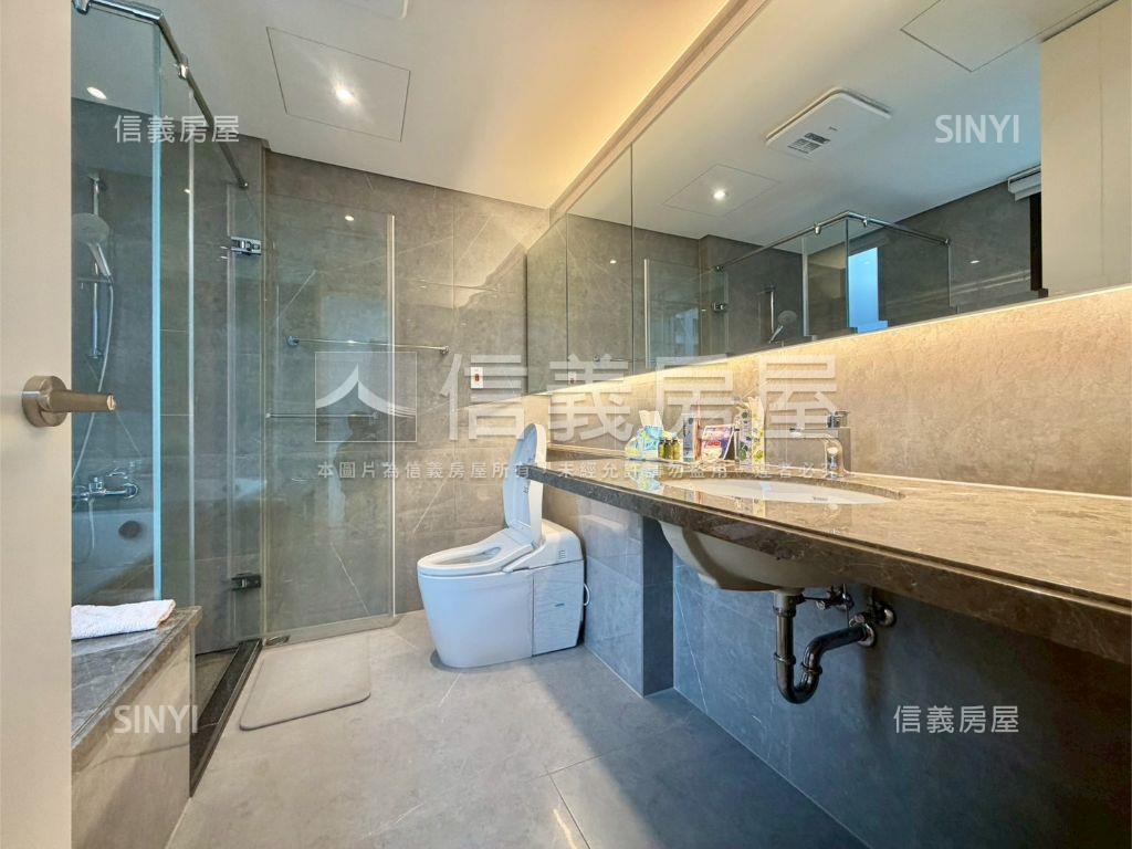 惠宇一方庭大三房先看這間房屋室內格局與周邊環境
