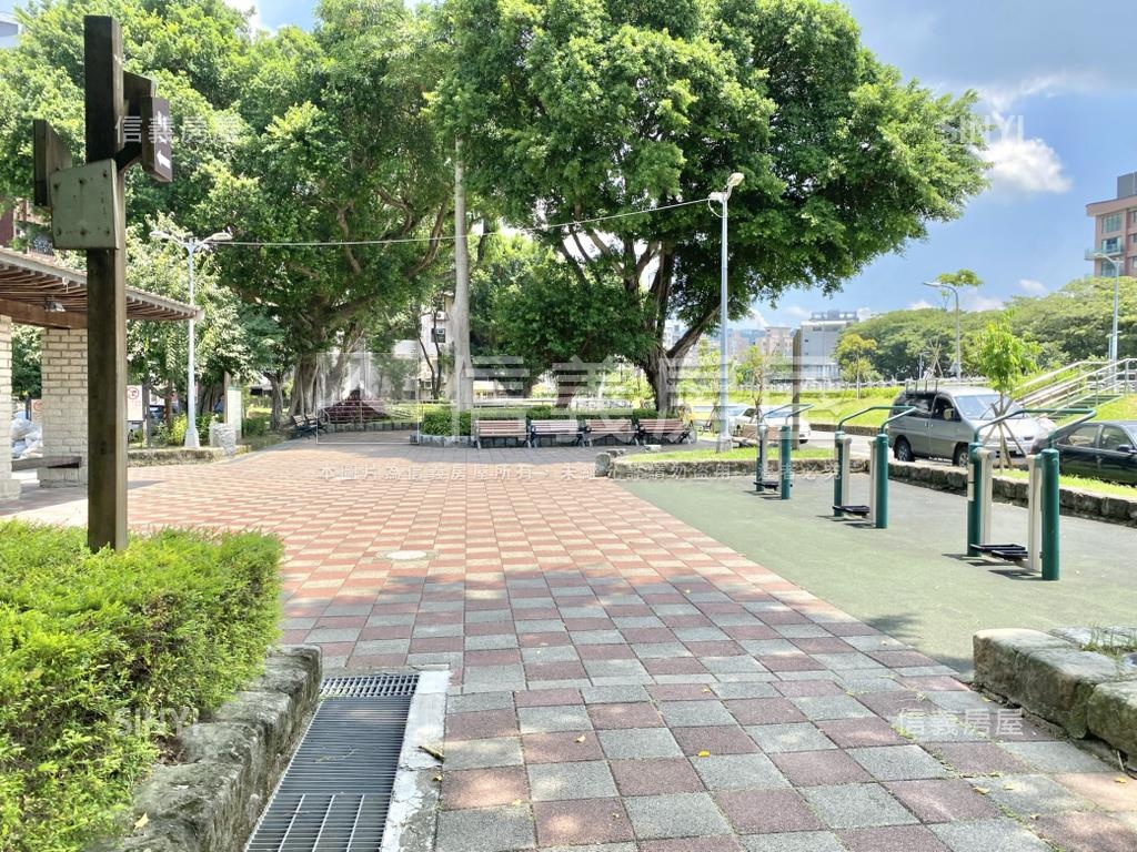 天母溪畔公園旁優質美寓房屋室內格局與周邊環境