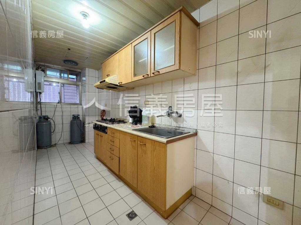 主推⭐濱湖大第小資美屋⭐房屋室內格局與周邊環境