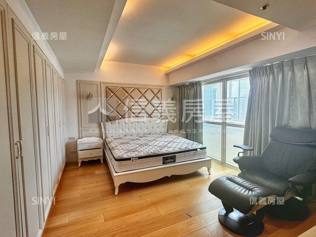 景安捷運貴族大空間房屋室內格局與周邊環境