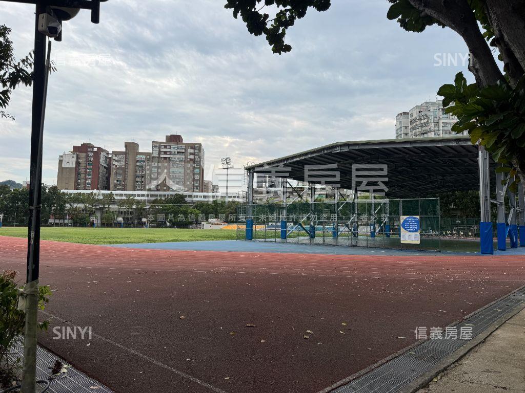 景安都會貴族大空間房屋室內格局與周邊環境