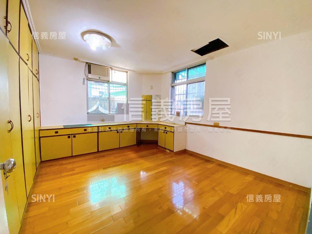 懷仁街邊間大空間房屋室內格局與周邊環境