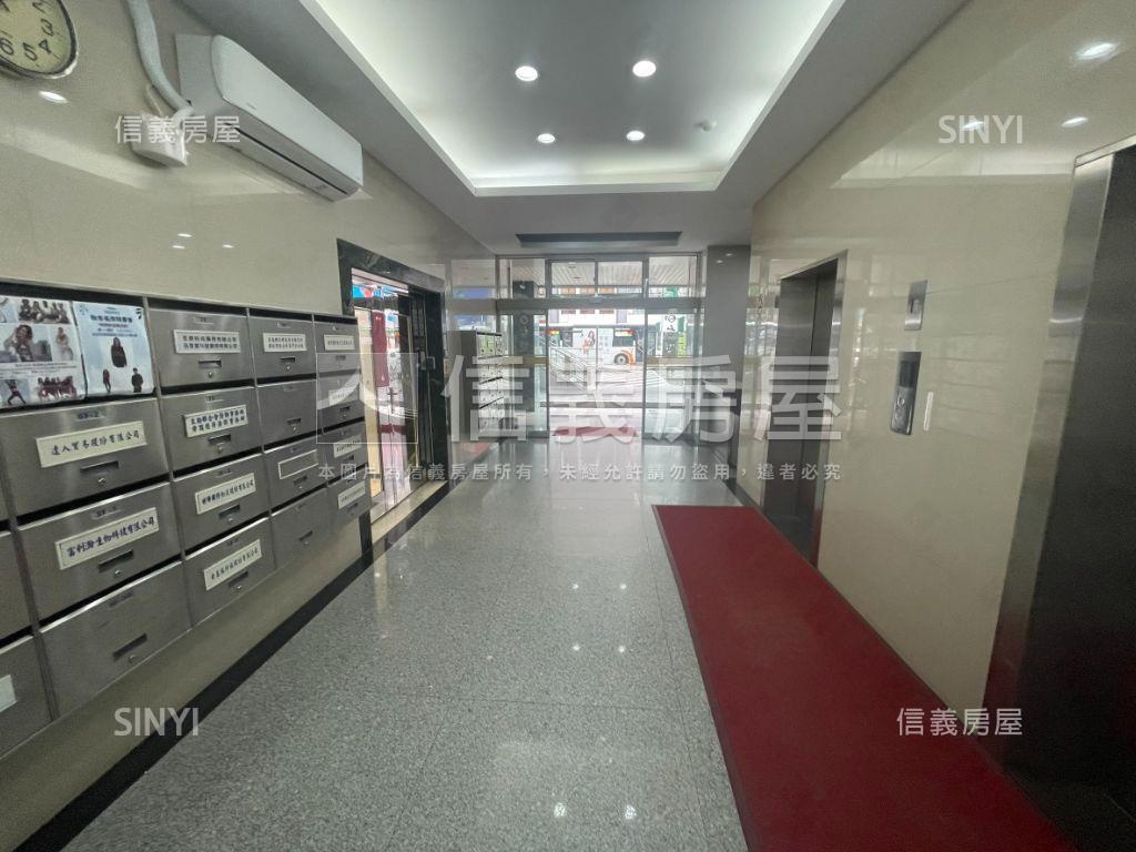 南京東路台建大樓房屋室內格局與周邊環境