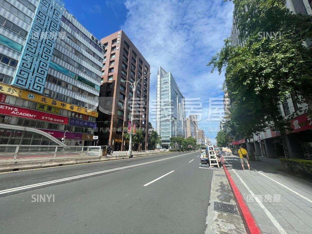 南京東路台建大樓房屋室內格局與周邊環境