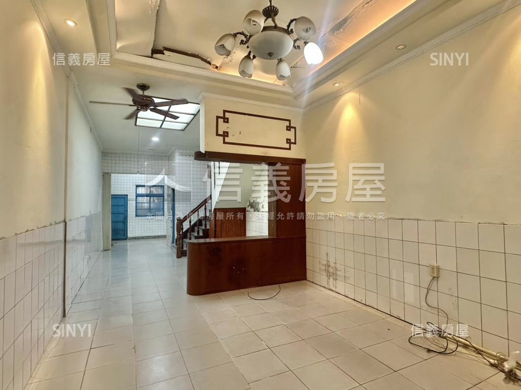 朝南西區美術園道透天房屋室內格局與周邊環境