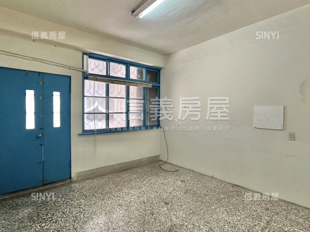 朝南西區美術園道透天房屋室內格局與周邊環境