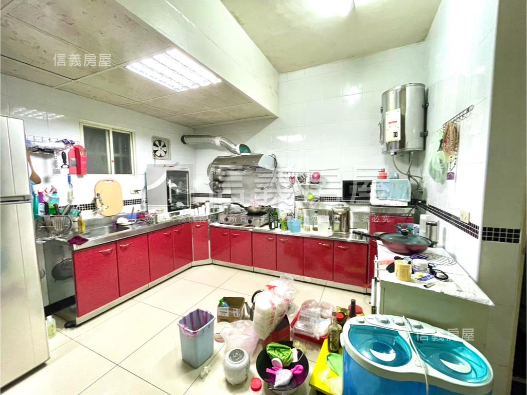 稀有★廣福路面寬透天房屋室內格局與周邊環境