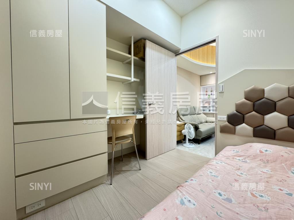 愛河畔景觀２房平車房屋室內格局與周邊環境