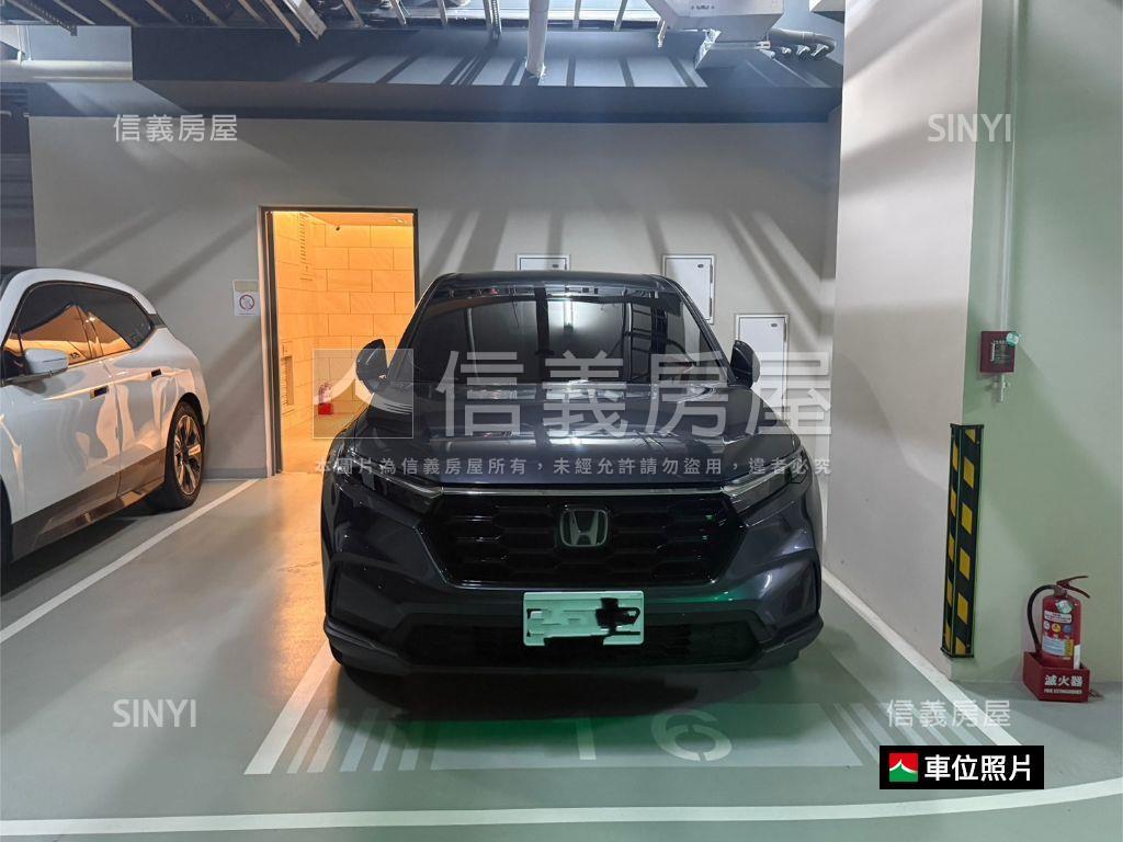 東方紐約│３房雙平車位房屋室內格局與周邊環境